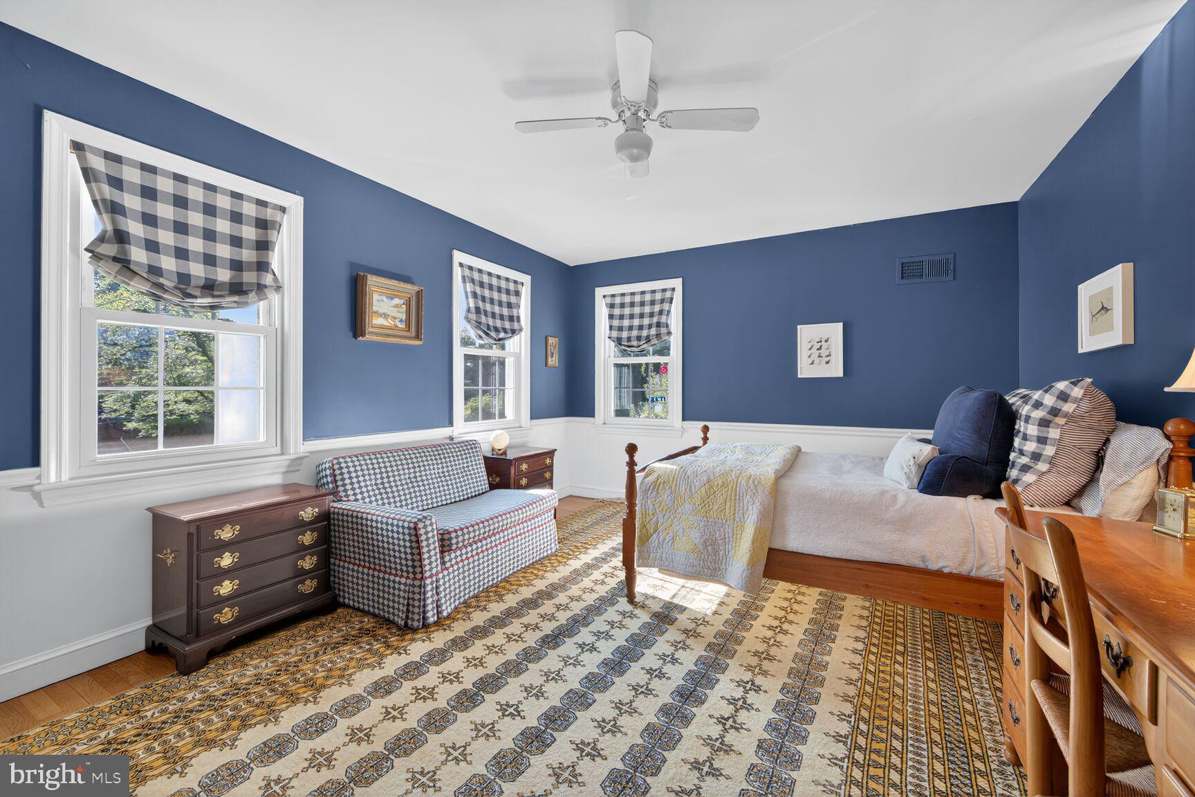 7200 Helmsdale Road Bethesda, MD 20817 - Photo 38 of 50 a living room with furniture and a window
