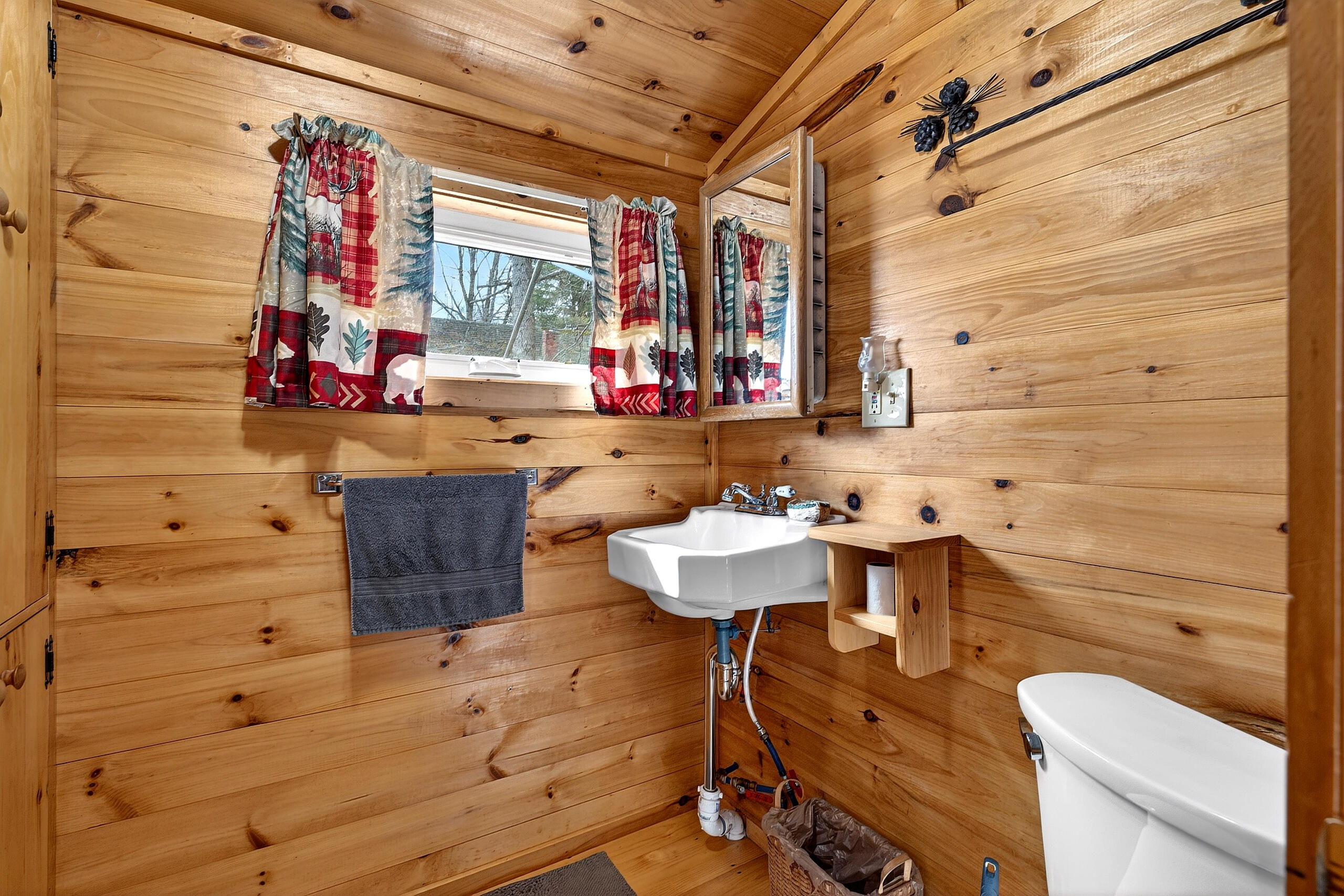 52 Lester Lane Burnham, ME 04922 - Photo 19 of 36