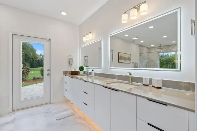 $3,399,000 | 13900 Mustang Trail, Southwest Ranches, FL 33330