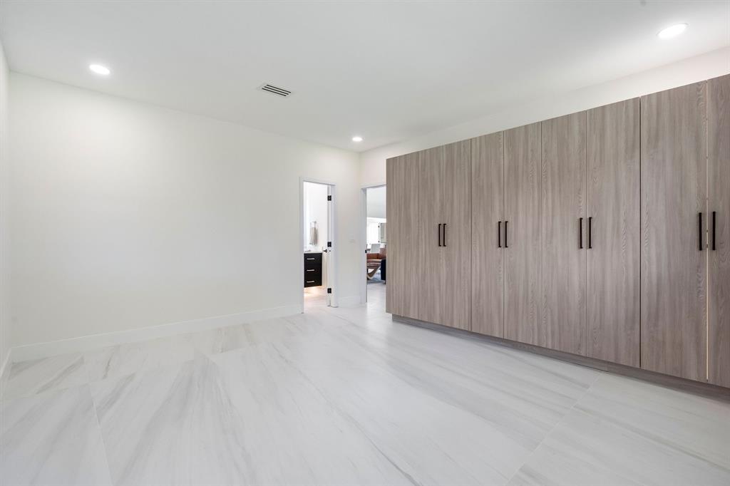 13900 Mustang Trail Southwest Ranches, FL 33330 - Photo 47 of 68 a view of an empty room