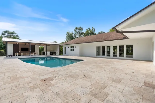 $3,399,000 | 13900 Mustang Trail, Southwest Ranches, FL 33330