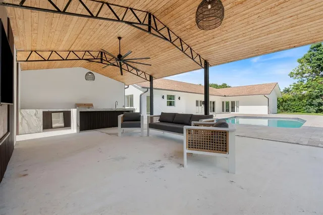 $3,399,000 | 13900 Mustang Trail, Southwest Ranches, FL 33330