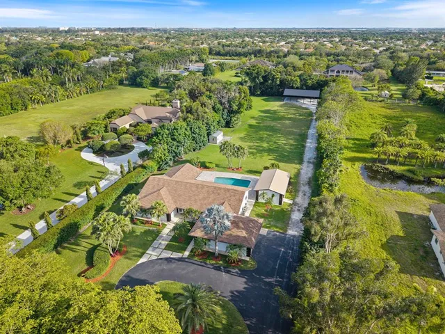 $3,399,000 | 13900 Mustang Trail, Southwest Ranches, FL 33330