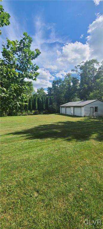 4724 Irvin Road Slatington, PA 18080 - Photo 8 of 22 Gallery Image 8