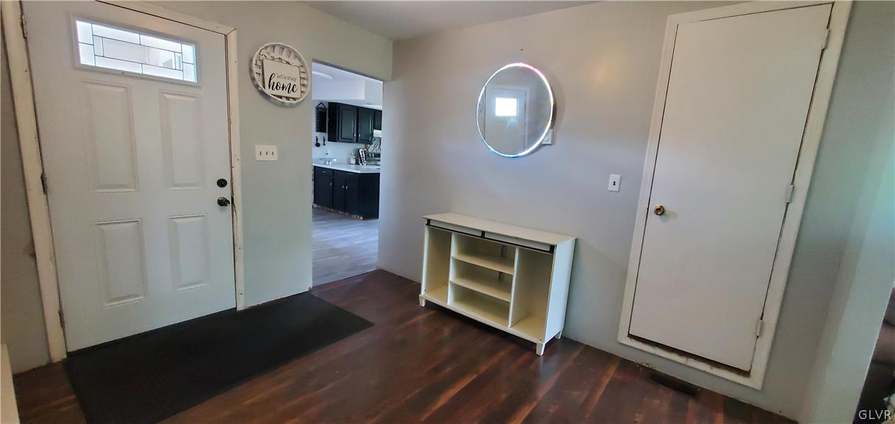 4724 Irvin Road Slatington, PA 18080 - Photo 9 of 22 Gallery Image 9