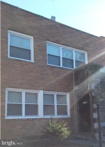 $1,100 | 6143 Old York Road, Unit 1, Philadelphia, PA 19141