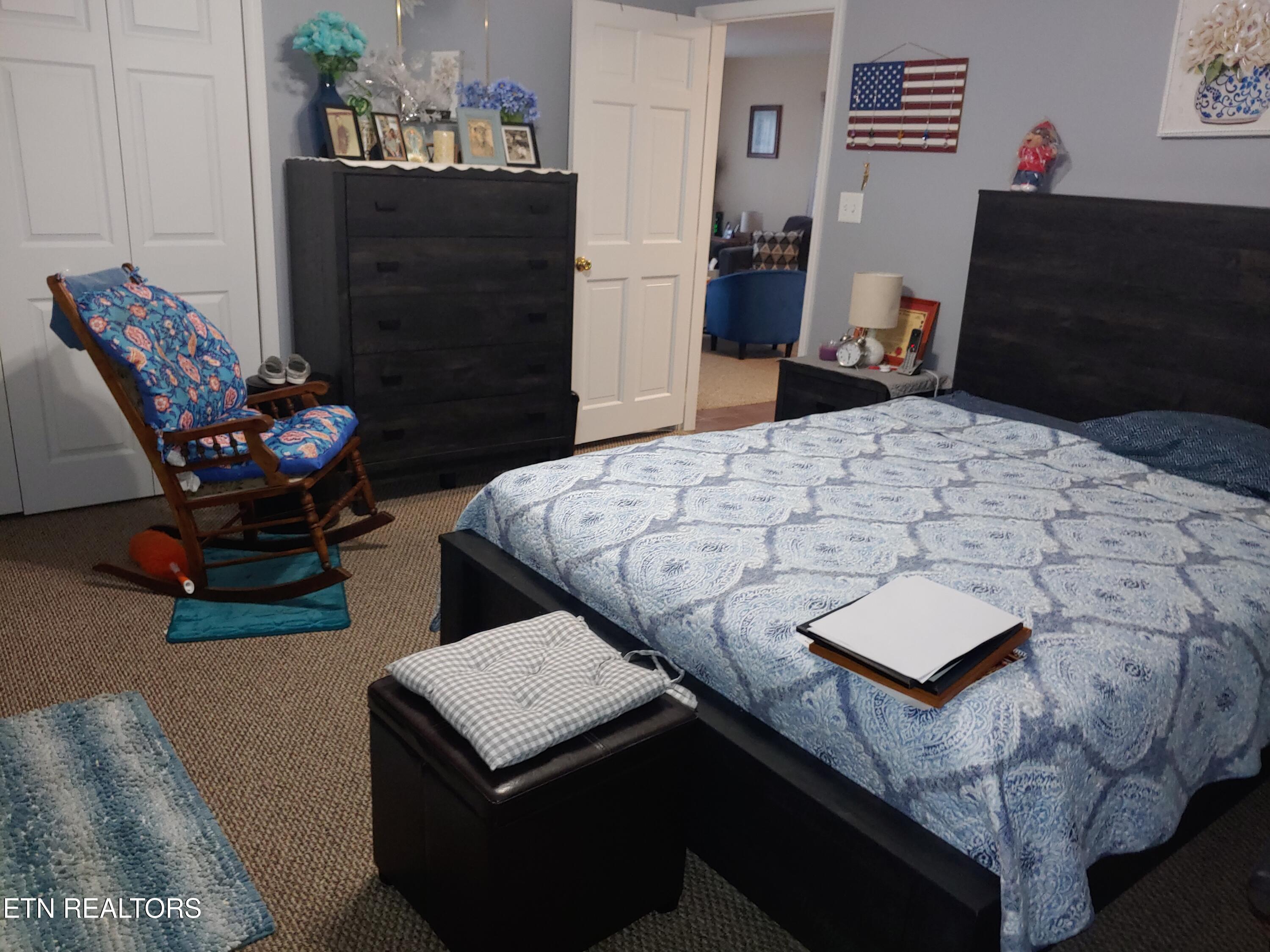 220 Capps Road Harriman, TN 37748 - Photo 11 of 18 Master Bedroom