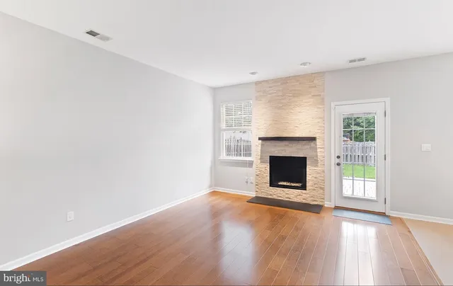 $3,950 | 3 Carey Street, Pennington, NJ 08534