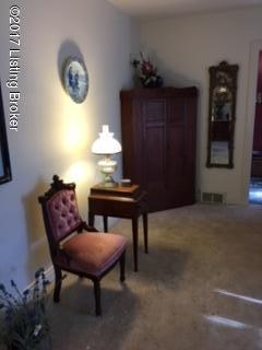 110 South Hampton Road Louisville, KY 40222 - Photo 5 of 28 IMG_6990