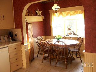 8785 Ida Center Road Ida, MI 48140 - Photo 6 of 20 Breakfast Nook w/Bay
