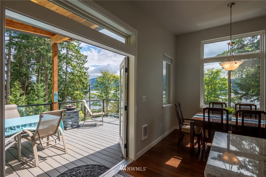 3110 North Shore Road Bellingham, WA 98226 - Photo 8 of 39 Gallery Image 8