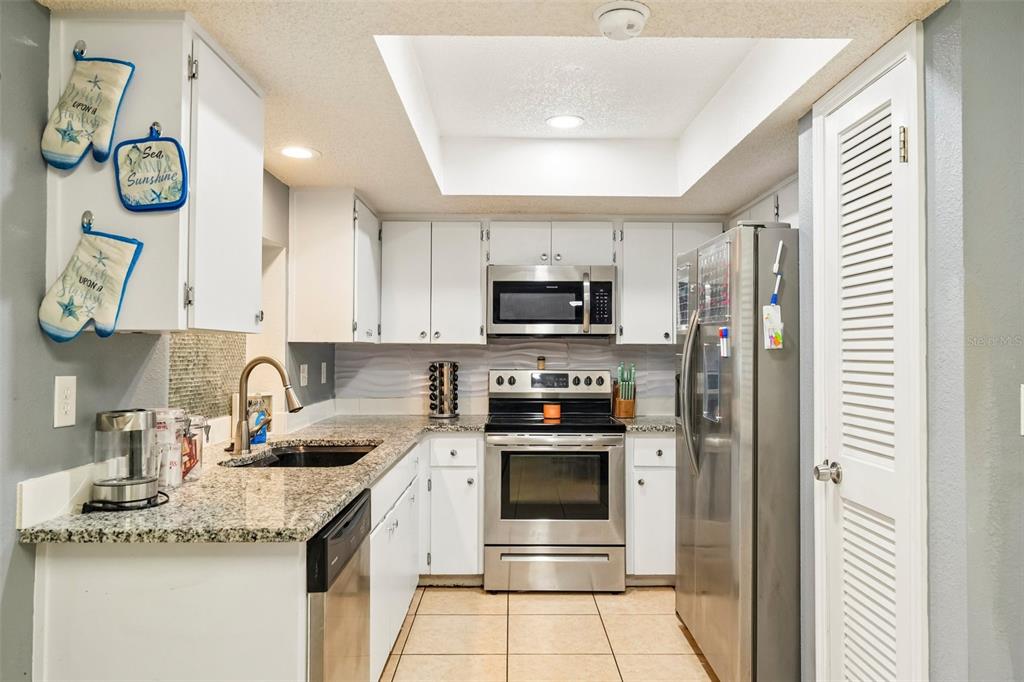 13403 Rayburn Road Hudson, FL 34667 - Photo 18 of 70