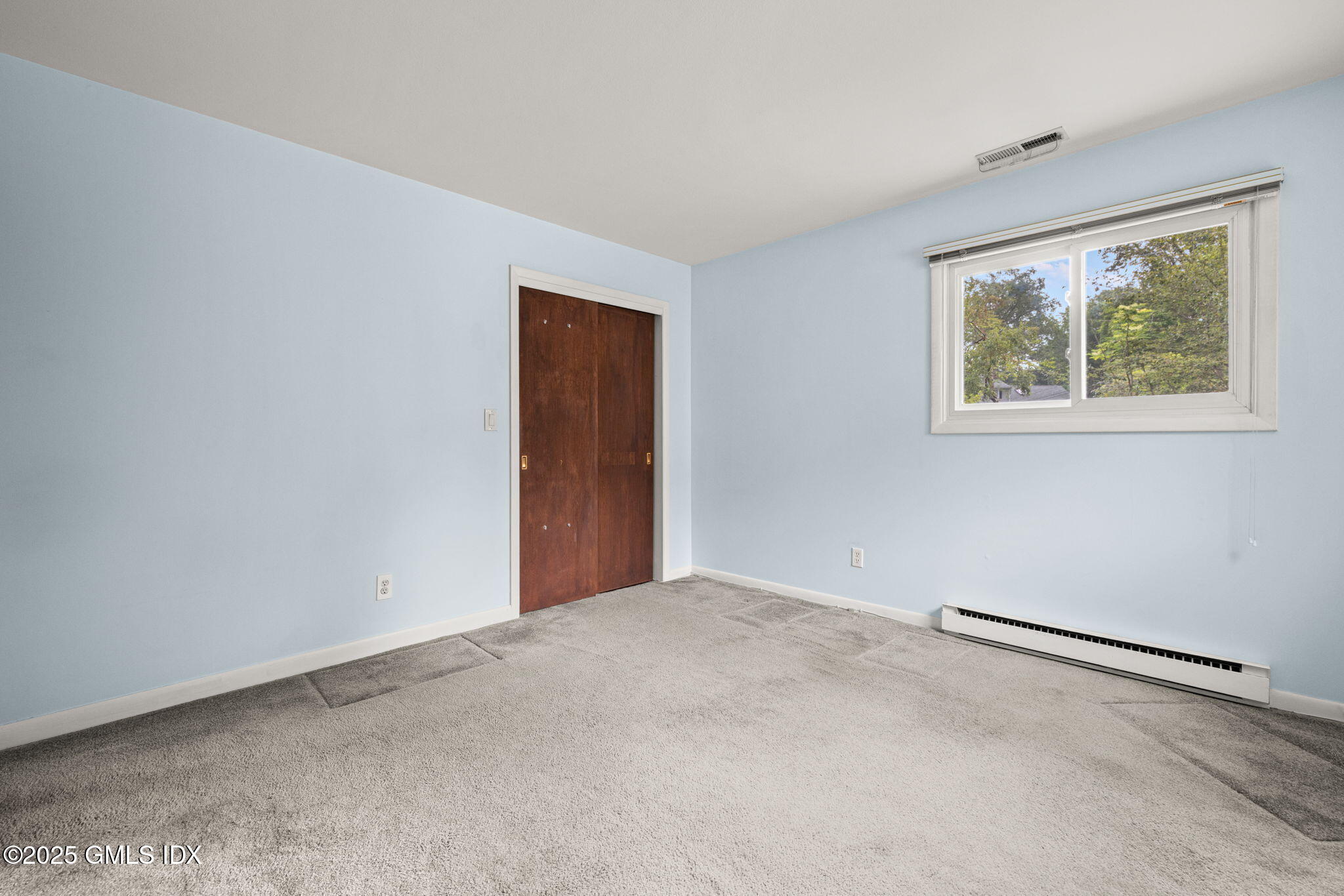 37 Windsor Lane Cos Cob, CT 06807 - Photo 19 of 30 27-web-or-mls-37 windsor ln-24