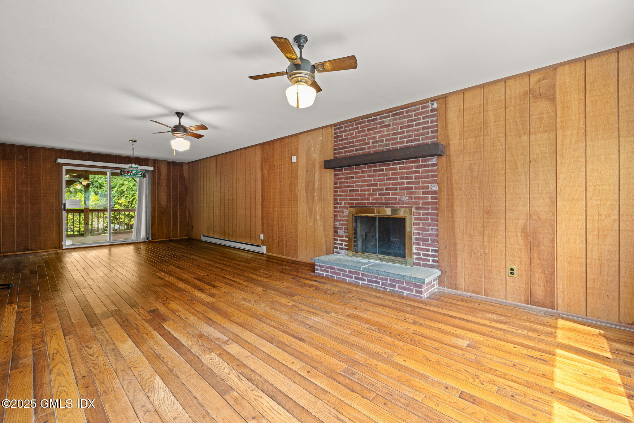 37 Windsor Lane Cos Cob, CT 06807 - Photo 22 of 30 31-web-or-mls-37 windsor ln-28