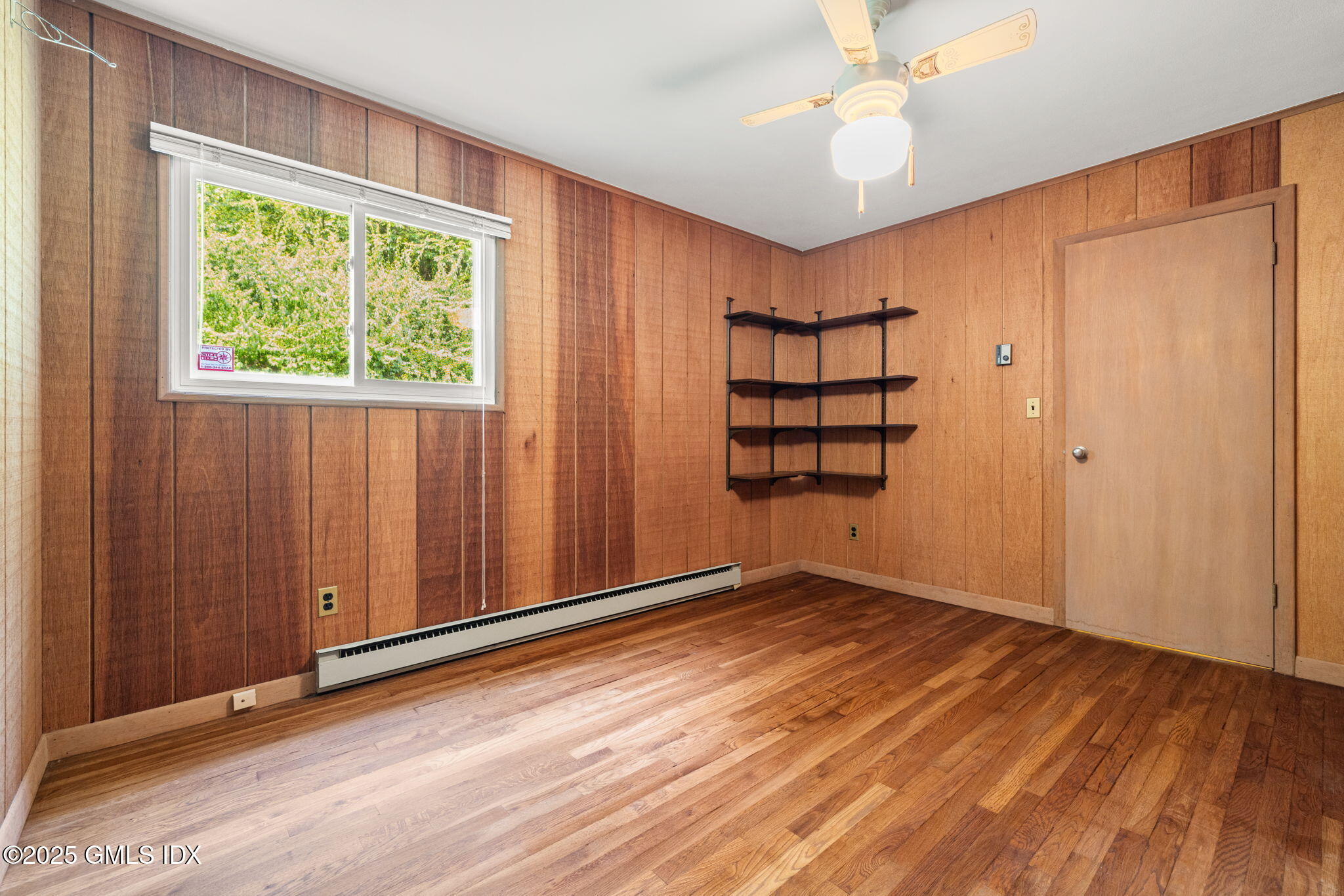 37 Windsor Lane Cos Cob, CT 06807 - Photo 27 of 30 35-web-or-mls-37 windsor ln-32