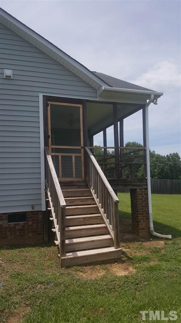 668 Slate Top House Road Clayton, NC 27520 - Photo 3 of 27 Check out this 10 x 15 Back Covered Porch. Used to be Screened and Could Be Again. Easy Fix! Overlooking this Beautiful Back Yard. You feel like you are in the middle of no Where! But right in the Heart of It All!