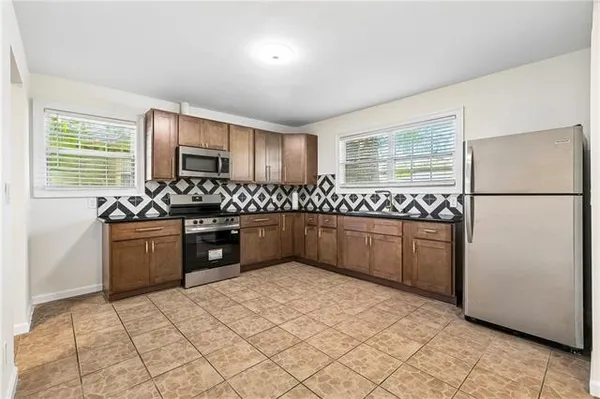 $1,700 | 4936 Baccich Street, New Orleans, LA 70122