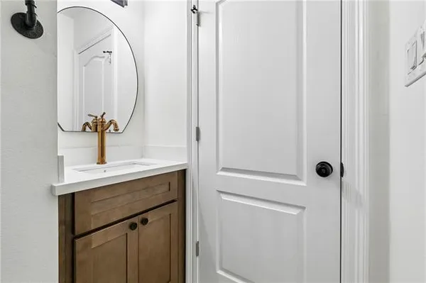 $1,700 | 4936 Baccich Street, New Orleans, LA 70122