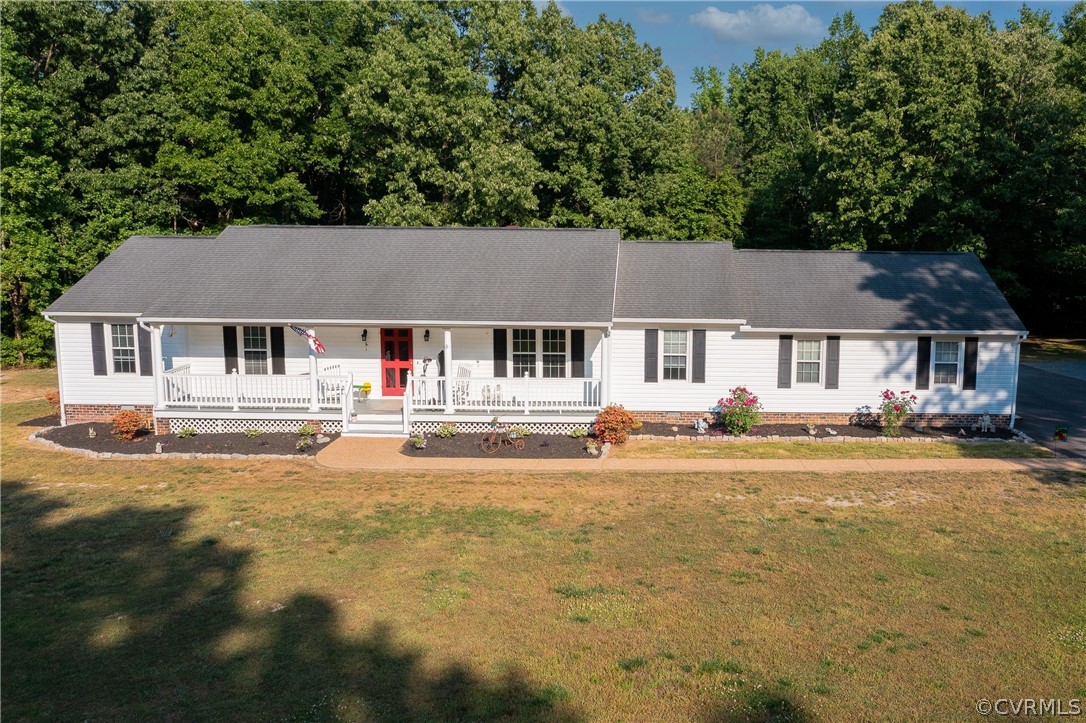 7251 Hughes Road Sandston, VA 23150 - Photo 1 of 38 Gallery Image 1