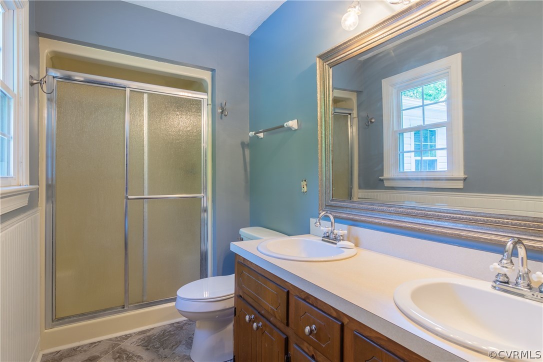 7251 Hughes Road Sandston, VA 23150 - Photo 14 of 38 Gallery Image 14
