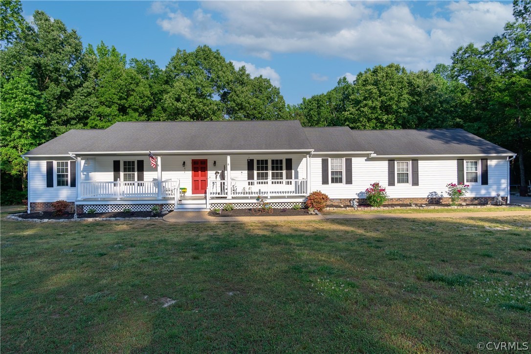 7251 Hughes Road Sandston, VA 23150 - Photo 2 of 38 Gallery Image 2