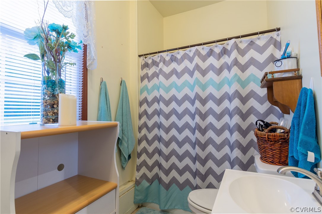 7251 Hughes Road Sandston, VA 23150 - Photo 31 of 38 Gallery Image 31