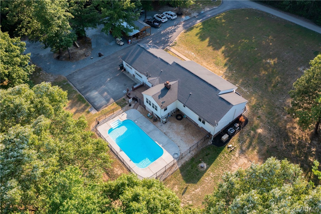 7251 Hughes Road Sandston, VA 23150 - Photo 37 of 38 Gallery Image 37
