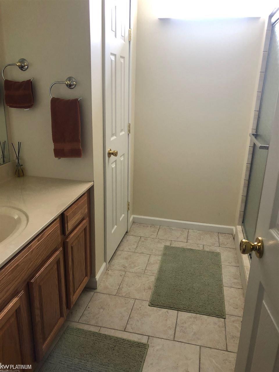 4223 Atkins Road Port Huron, MI 48060 - Photo 27 of 29 31383100-26.JPG