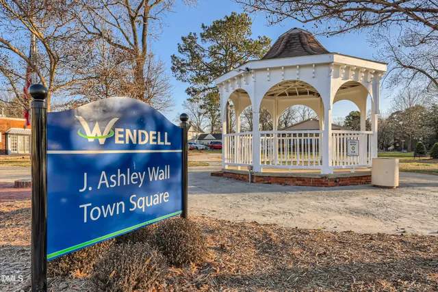 $444,990 | 340 Seagrass Circle, Wendell, NC 27591