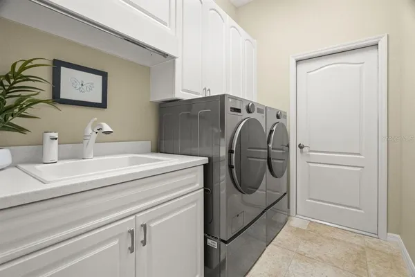 $839,900 | 2822 Gloria Court, Clearwater, FL 33761