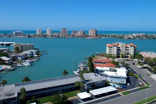 $839,900 | 2822 Gloria Court, Clearwater, FL 33761