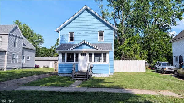 $154,900 | 624 Buffalo Street, Conneaut, OH 44030