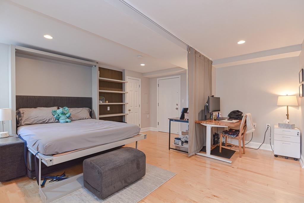 20 Chapel Street, Unit B313 Brookline, MA 02446 - Photo 11 of 31