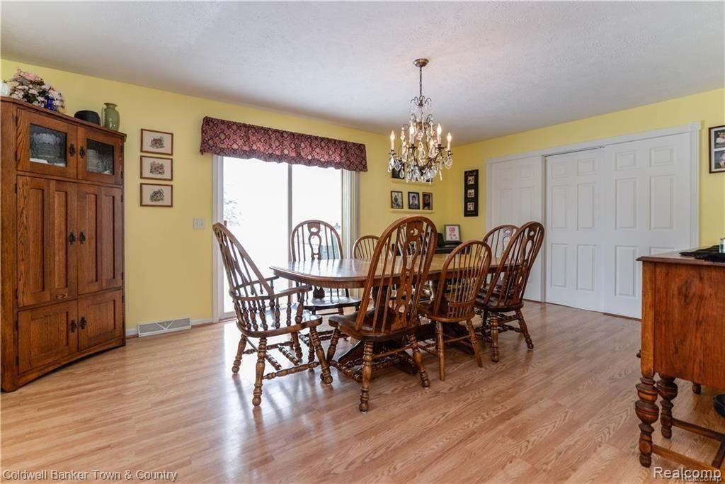 5428 Lobdell Road Fenton, MI 48430 - Photo 8 of 37 GetMedia-7.jpg