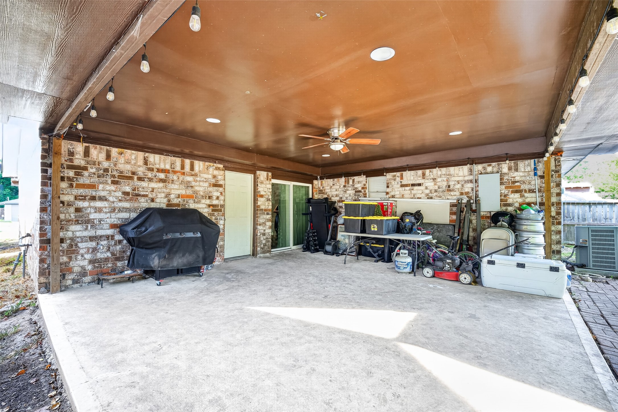 7339 Conley Street Houston, TX 77021 - Photo 32 of 37 Gallery Image 32