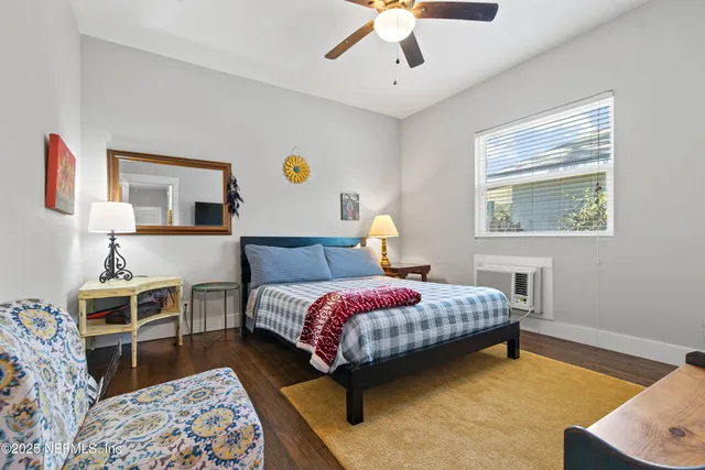 $2,000 | 909 Cedar Street, Jacksonville, FL 32207