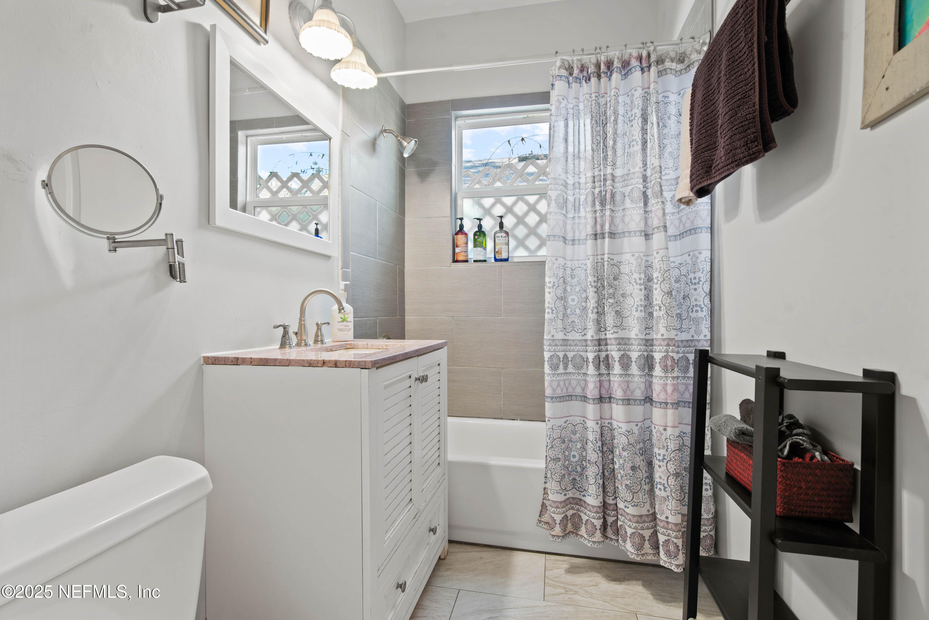 909 Cedar Street Jacksonville, FL 32207 - Photo 8 of 15 909 Cedar St-28