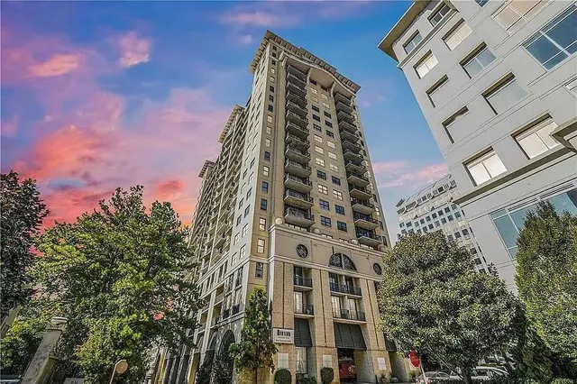 $2,299 | 3040 Peachtree Road, Unit 1606, Atlanta, GA 30305