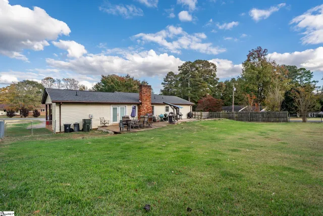 $252,900 | 212 Whispering Pines Drive, Moore, SC 29369