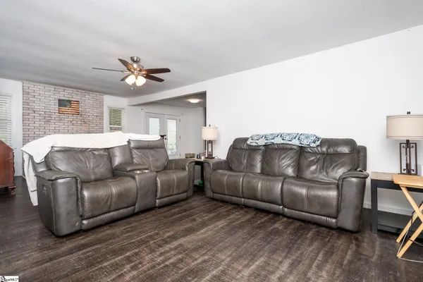 $252,900 | 212 Whispering Pines Drive, Moore, SC 29369