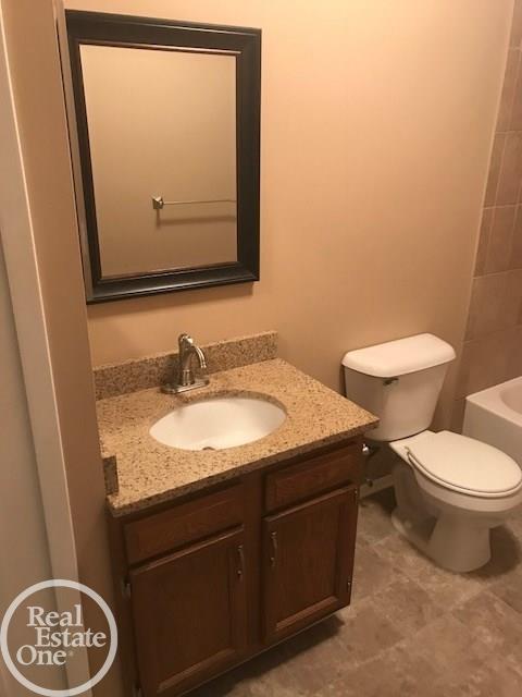 36021 Main Street, Unit 2 New Baltimore, MI 48047 - Photo 14 of 20