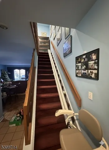 a view of entryway and hall
