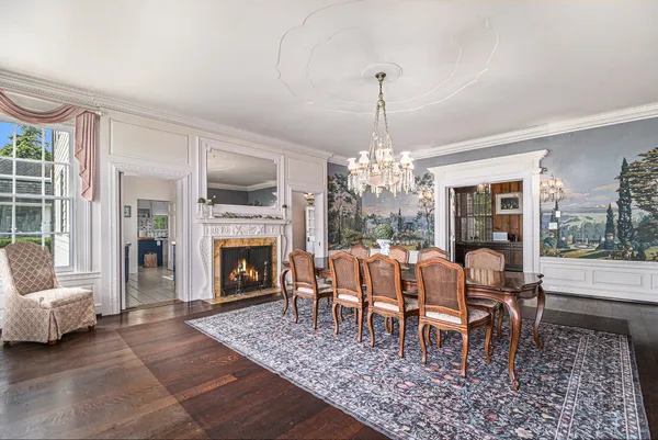 $2,450,000 | 19123 Parke Lane, Grosse Ile, MI 48138