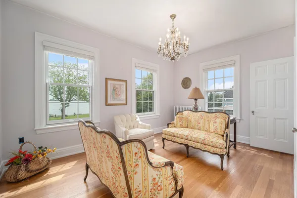 $2,450,000 | 19123 Parke Lane, Grosse Ile, MI 48138