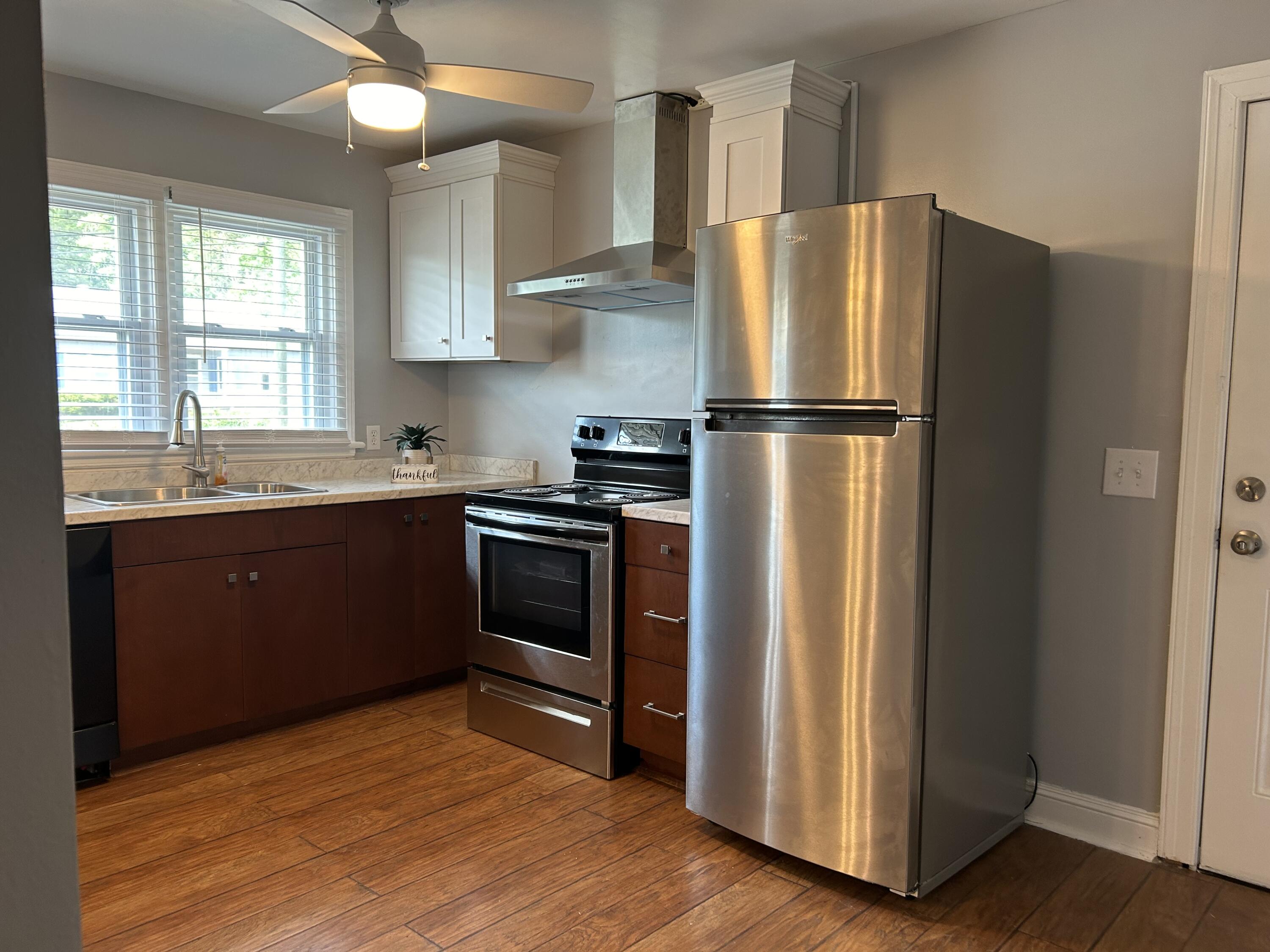 112 Taylor Road Collinsville, VA 24078 - Photo 18 of 35 Kitchen