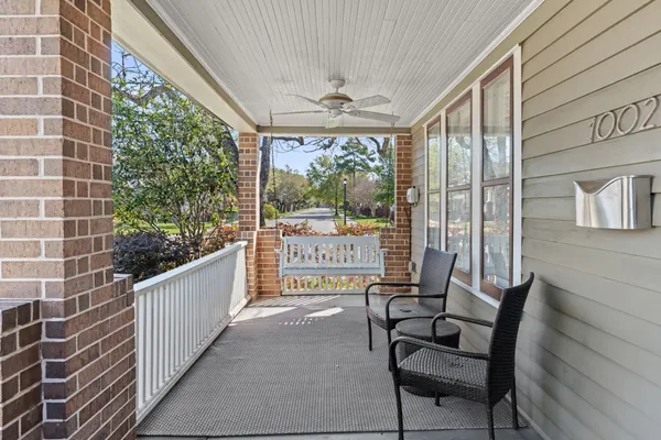 $4,100 | 1002 West Cottage Street, Houston, TX 77009