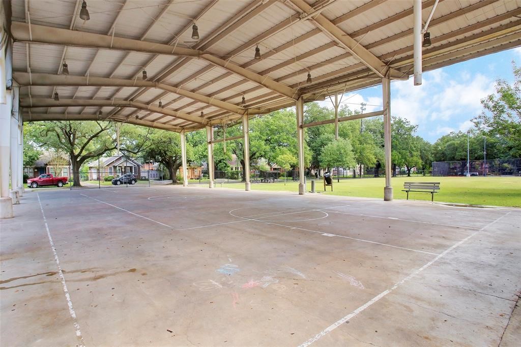 1002 West Cottage Street Houston, TX 77009 - Photo 35 of 37 Proctor Plaza features a covered outdoor court ideal for recreation, sports, and community gatherings. Enjoy shaded space designed for year-round outdoor activity.