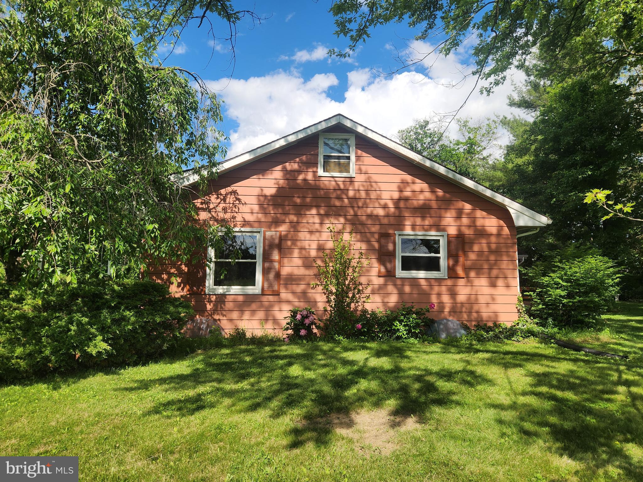 723 West Sunhill Road Manheim, PA 17545 - Photo 7 of 41
