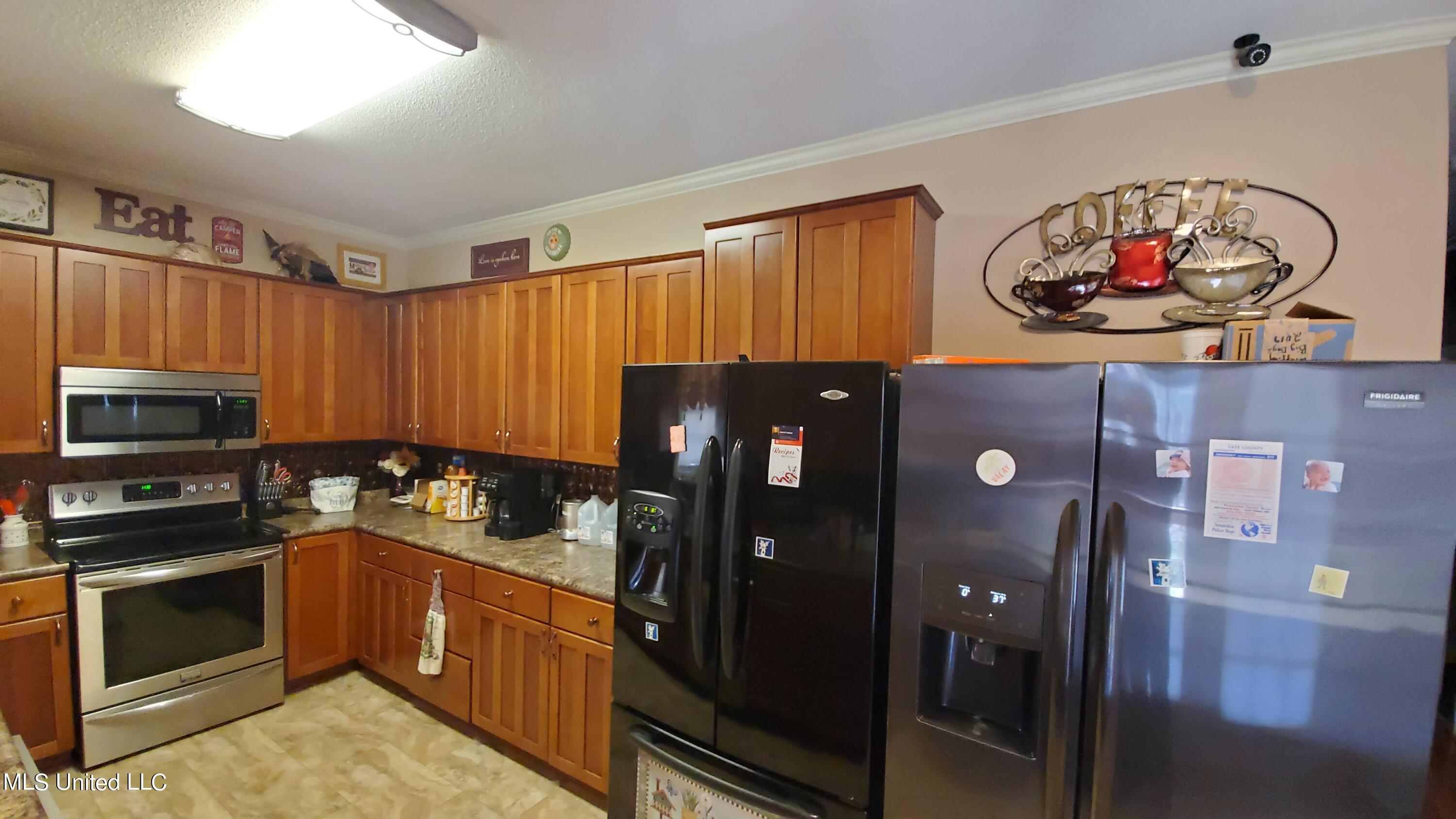 881 North Crockett Road Senatobia, MS 38668 - Photo 12 of 44 12
