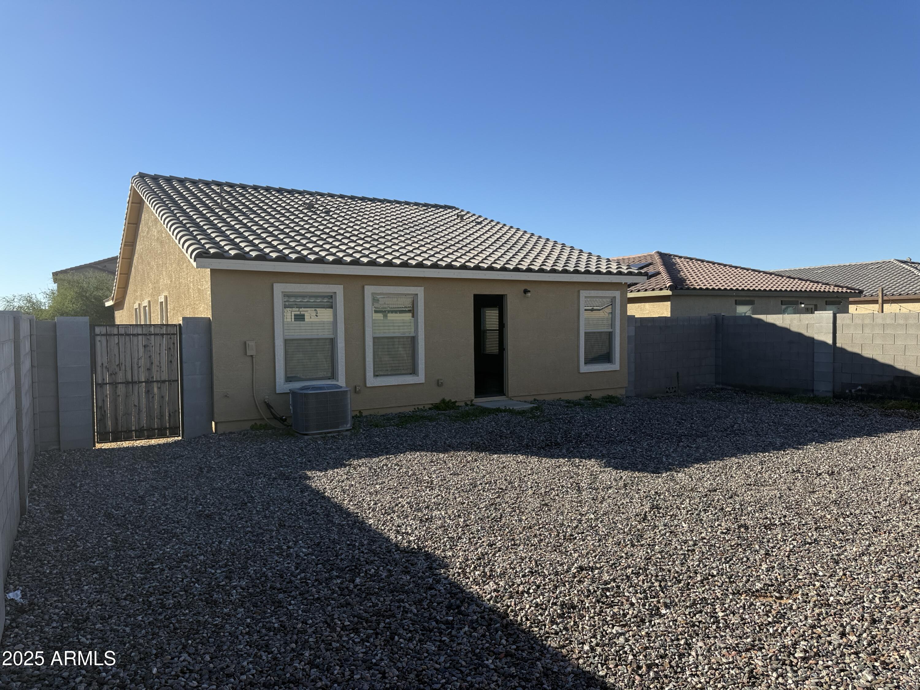 944 Starview Avenue Coolidge, AZ 85128 - Photo 27 of 36 a front view of a house